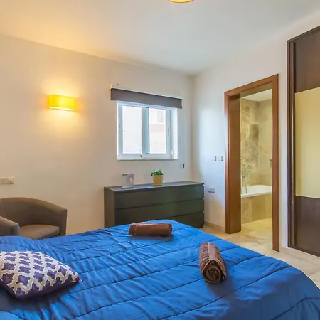Seaview Pool Dolmen Apt St Paul's Bay - Happy Apartment *