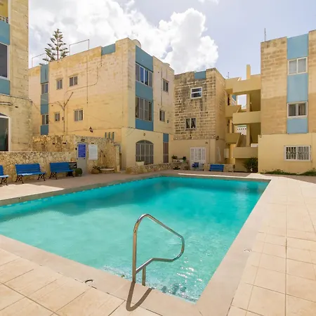 Seaview Pool Dolmen Apt St Paul's Bay - Happy